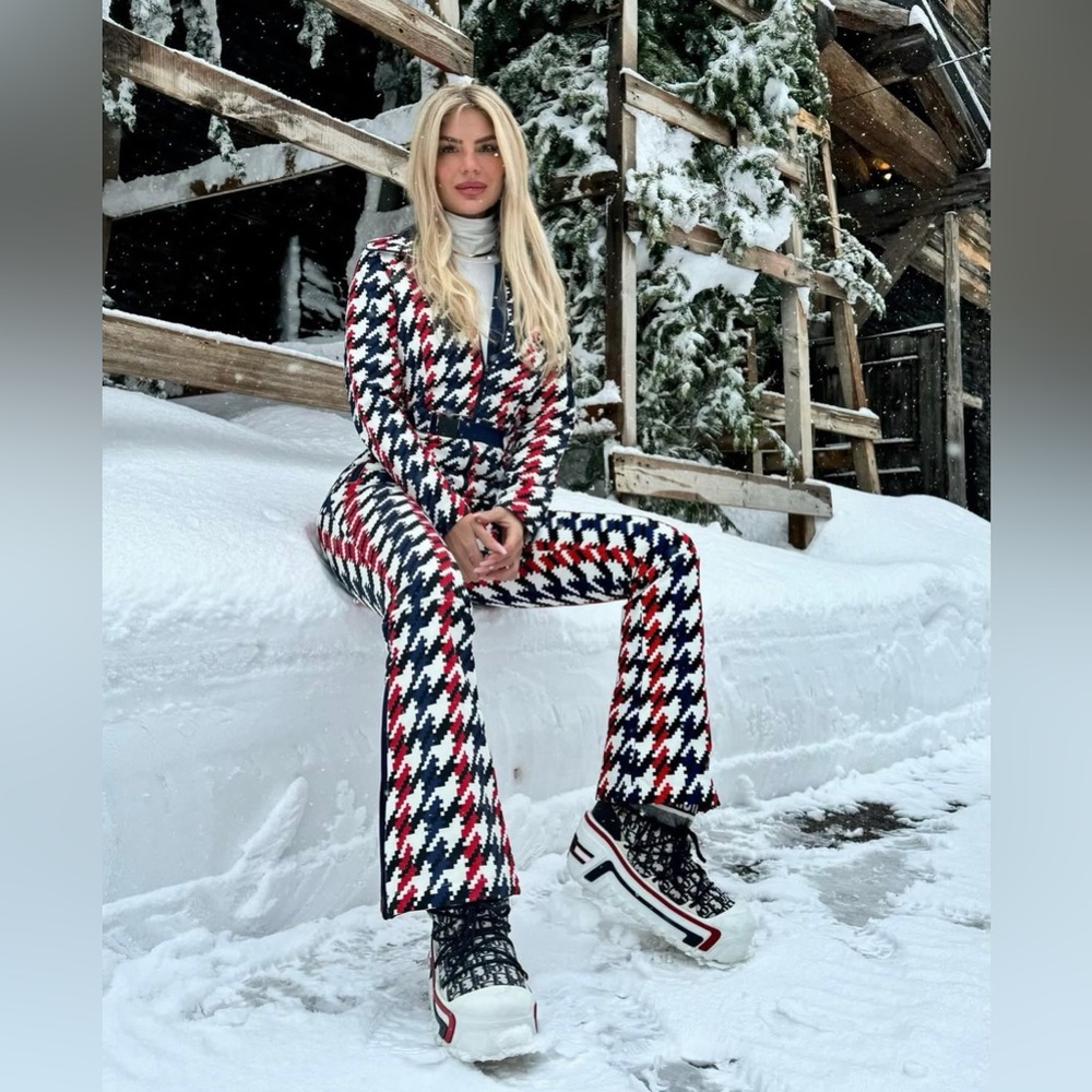 Perfect Moment Star Houndstooth Ski Suit size Small - Red, Black, White